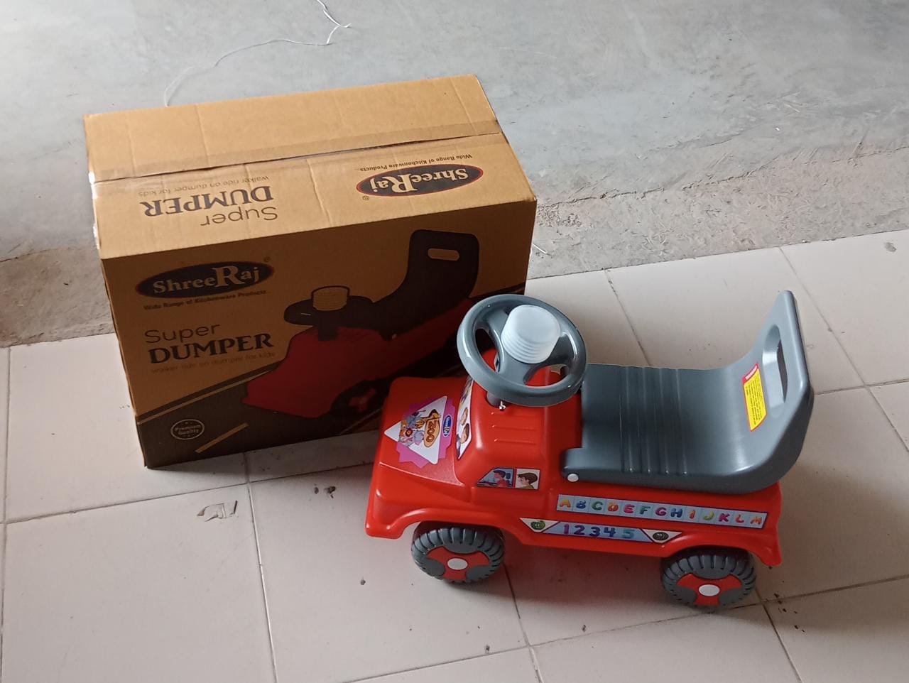 Kids ride-on truck with musical features Kids ride-on truck with musical features